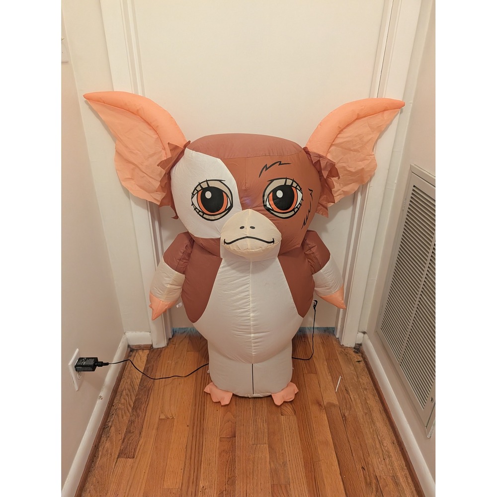 Gremlins Gizmo Inflatable Yard Decoration 42 Inch LED Lighted Airblown Mogwai